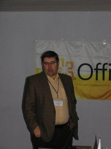 Сергей Карпенко (SI BIS LLC, Начальник учебного центра) об опыте организации и внедрения службы технической поддержки пользователей
